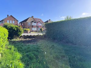 Photo 10- click for photo gallery